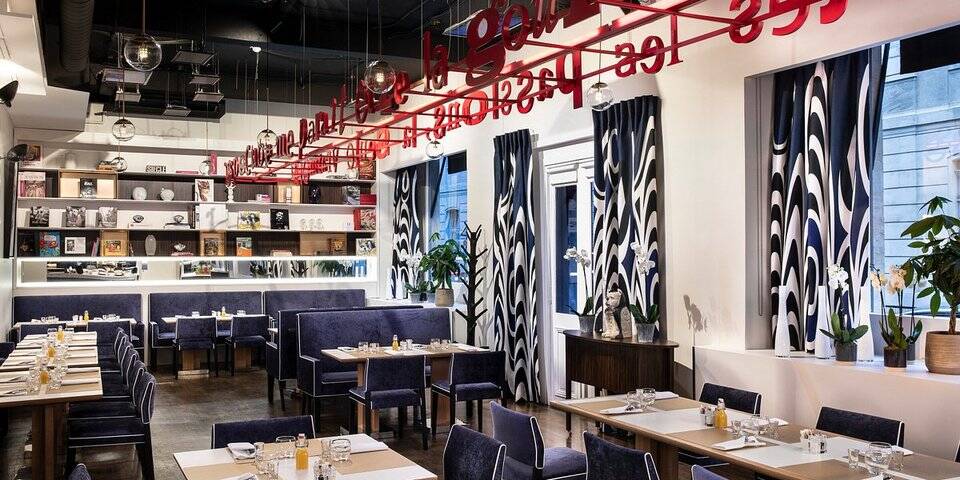 restaurant