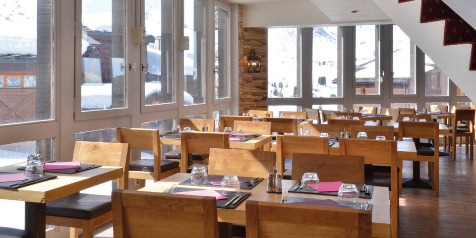 restaurant