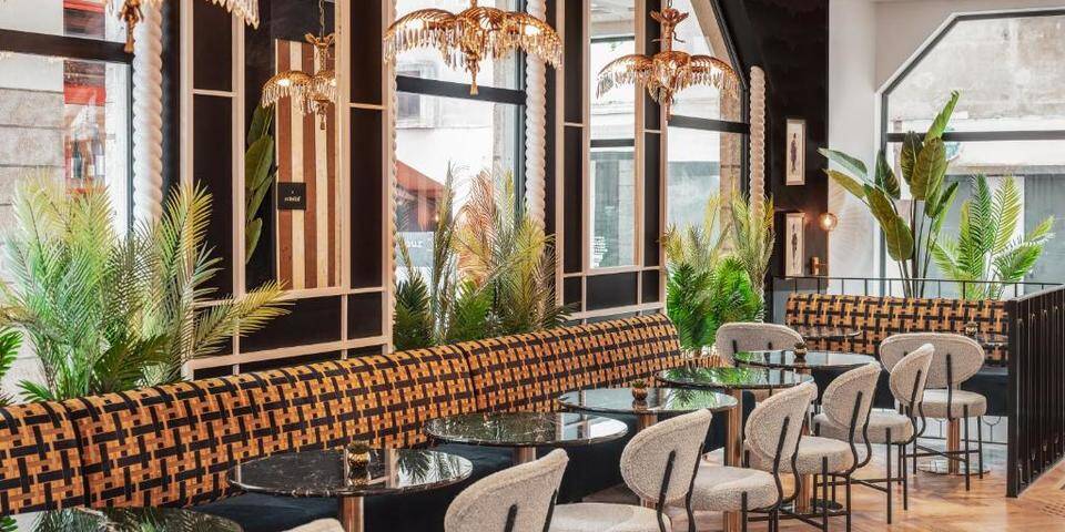 restaurant
