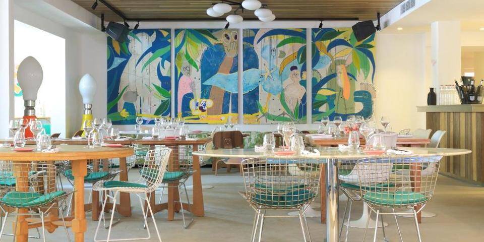 restaurant