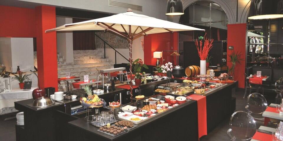 restaurant