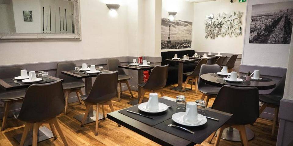 restaurant