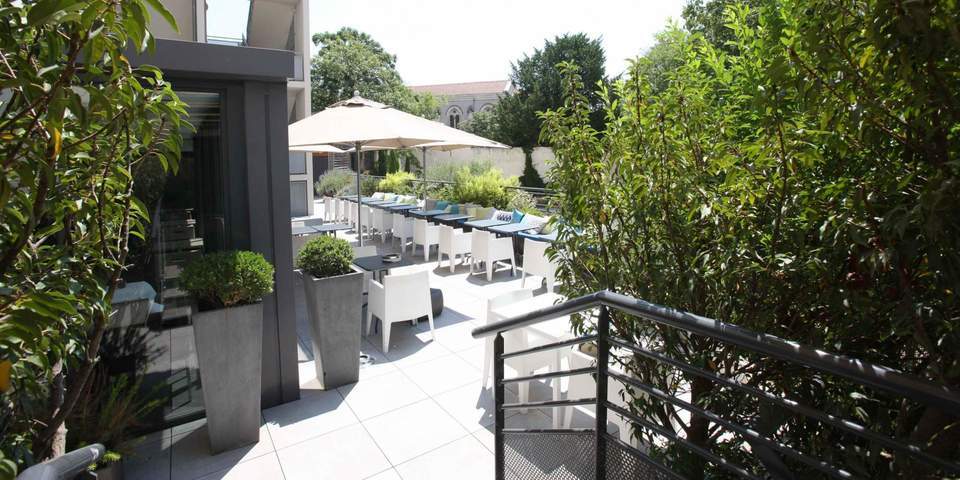 restaurant