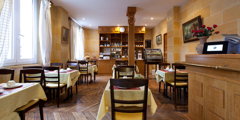 restaurant