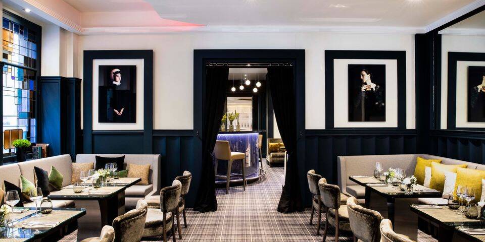 restaurant