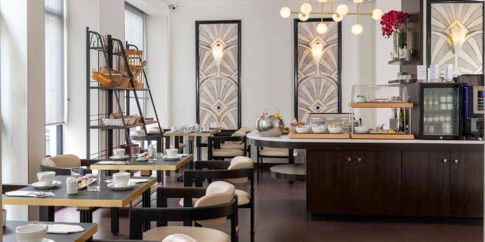 restaurant
