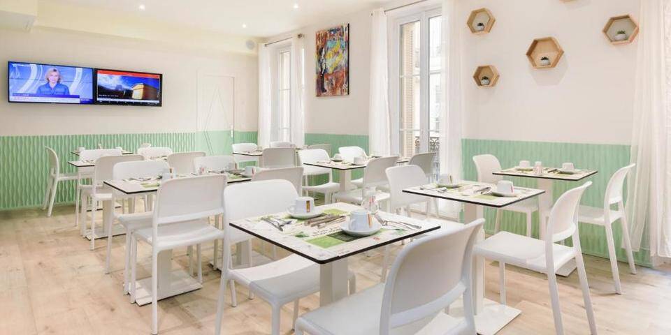 restaurant