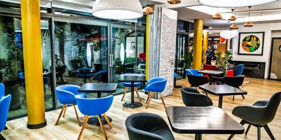 restaurant