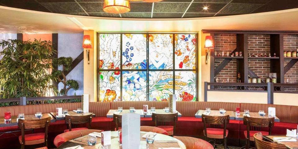 restaurant