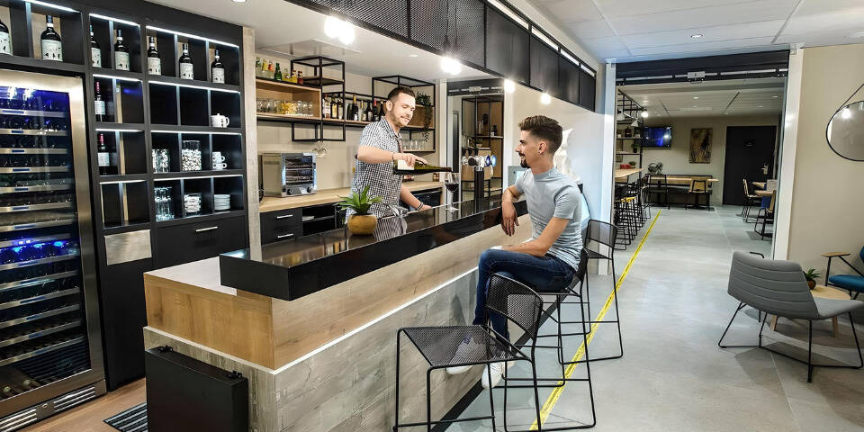 restaurant