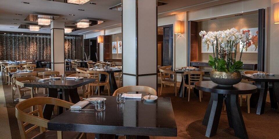 restaurant