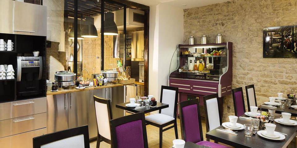 restaurant