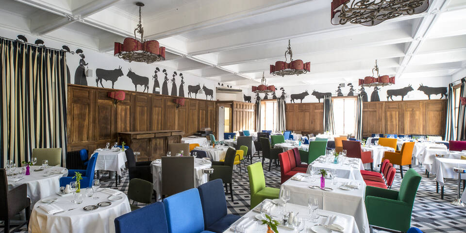 restaurant