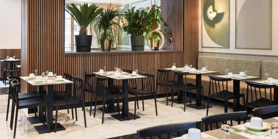restaurant