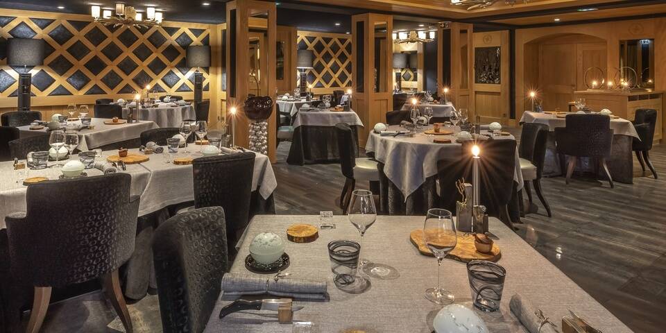 restaurant