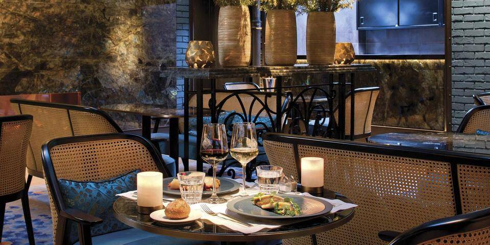 restaurant