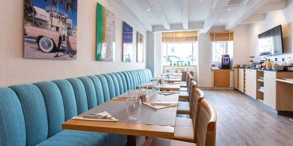 restaurant