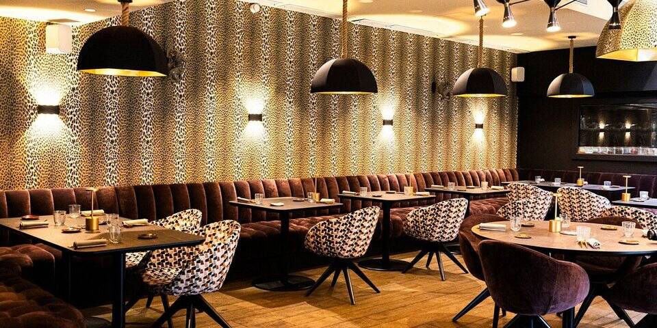 restaurant