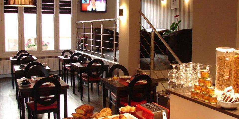 restaurant