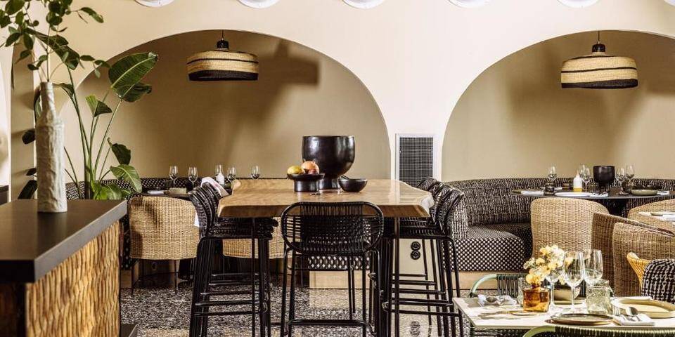 restaurant