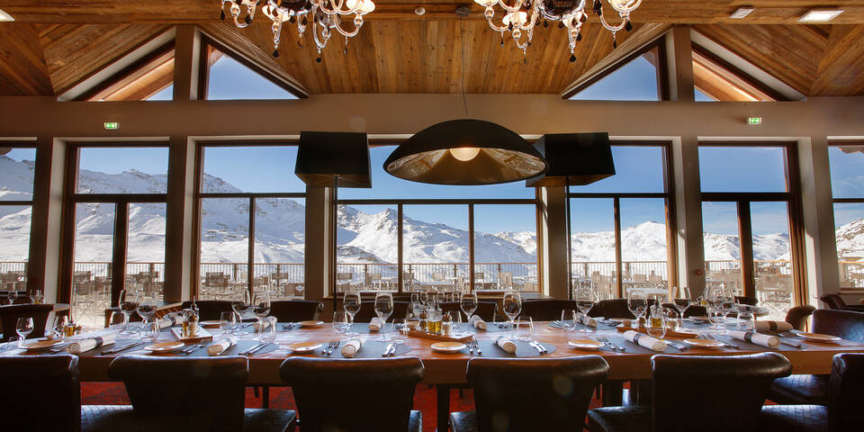 restaurant