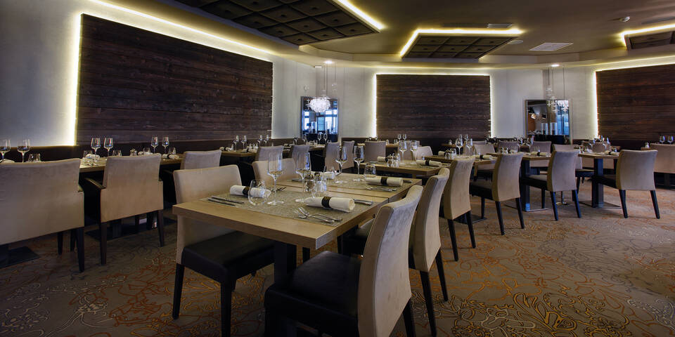 restaurant