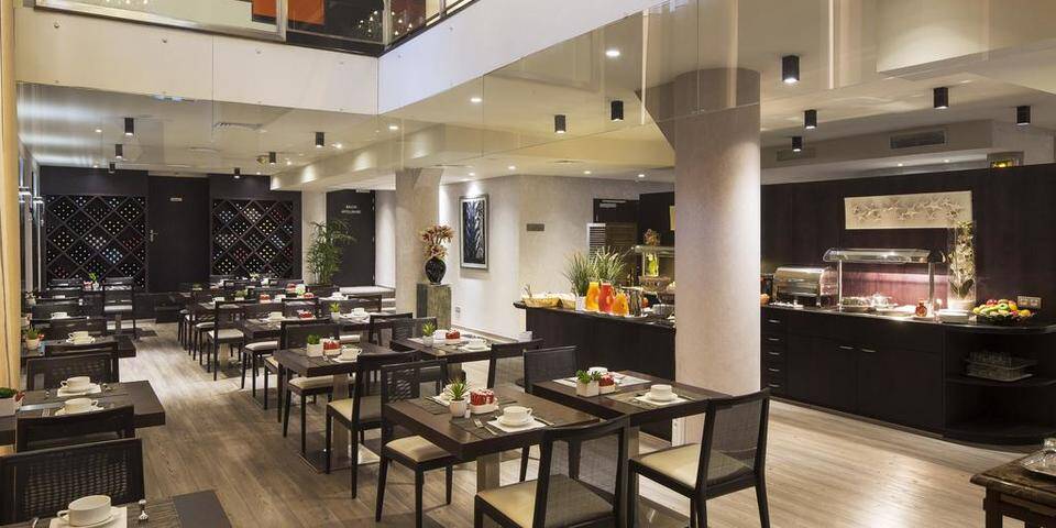restaurant