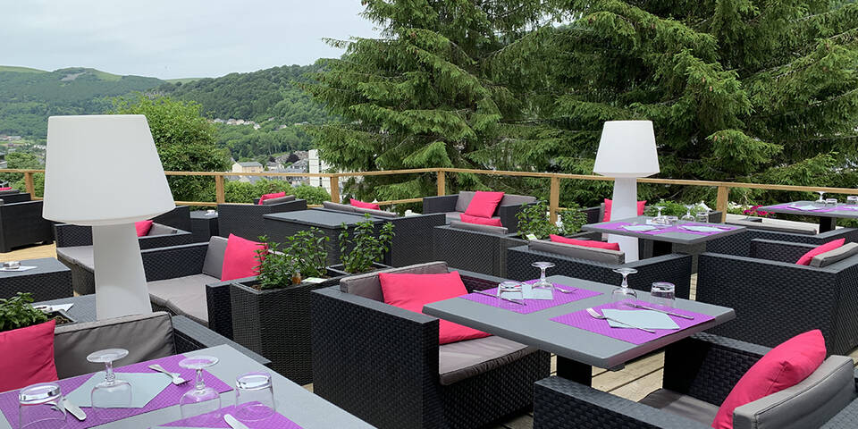 restaurant