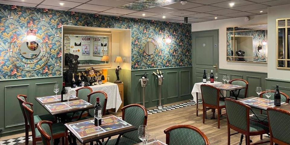 restaurant