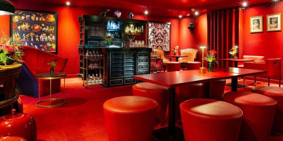 restaurant