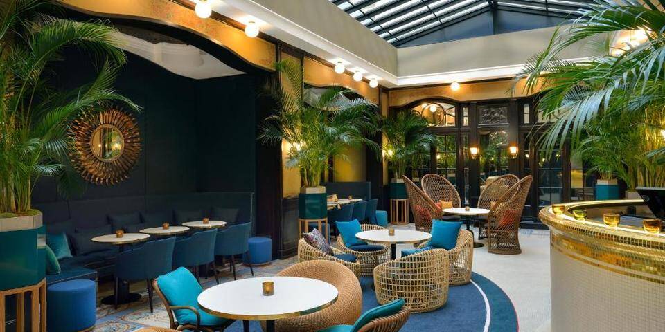 restaurant