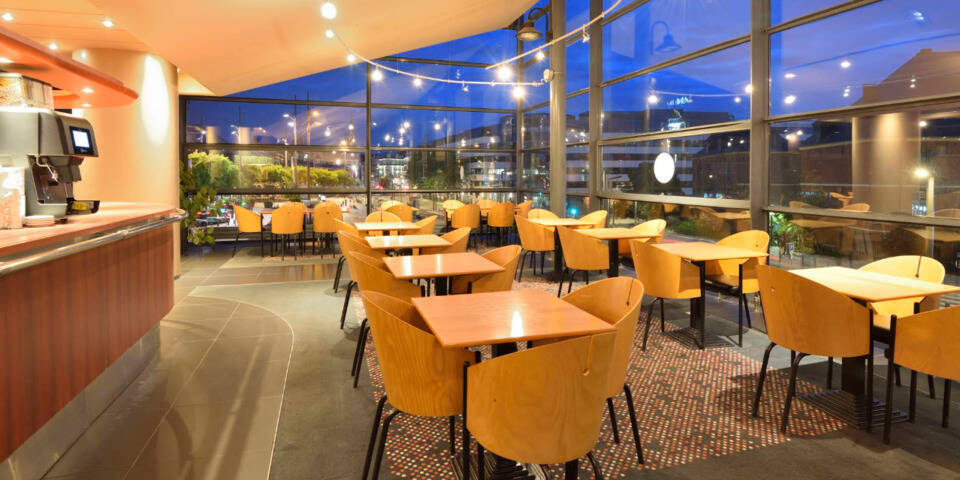 restaurant