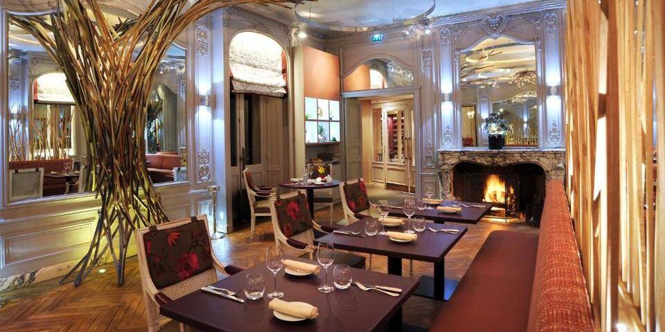restaurant