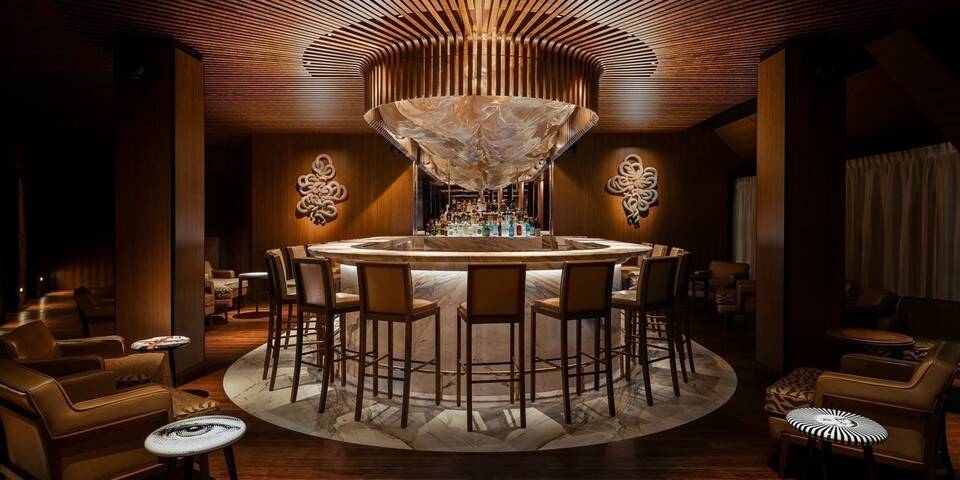 restaurant