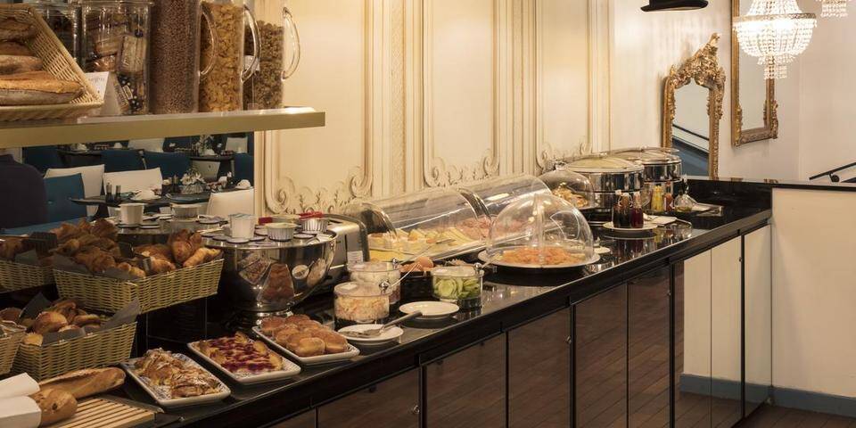 restaurant