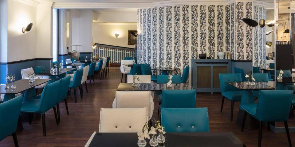 restaurant
