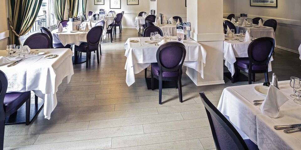 restaurant