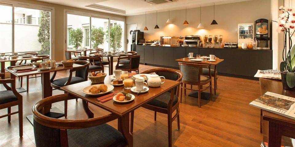 restaurant