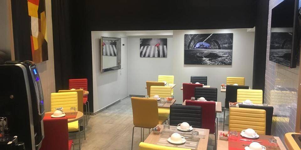 restaurant