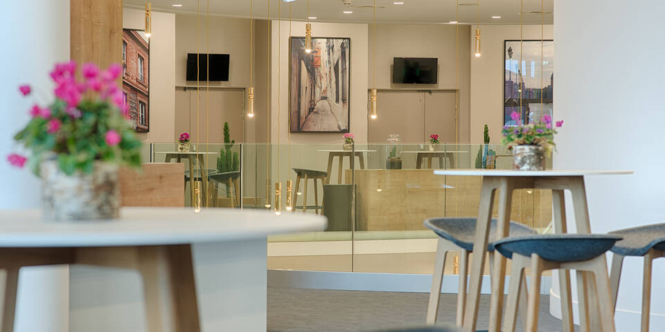 restaurant