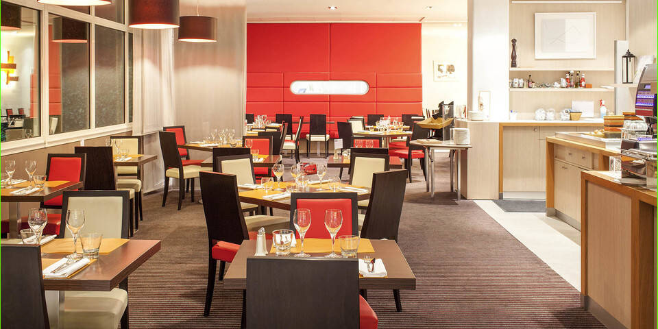 restaurant