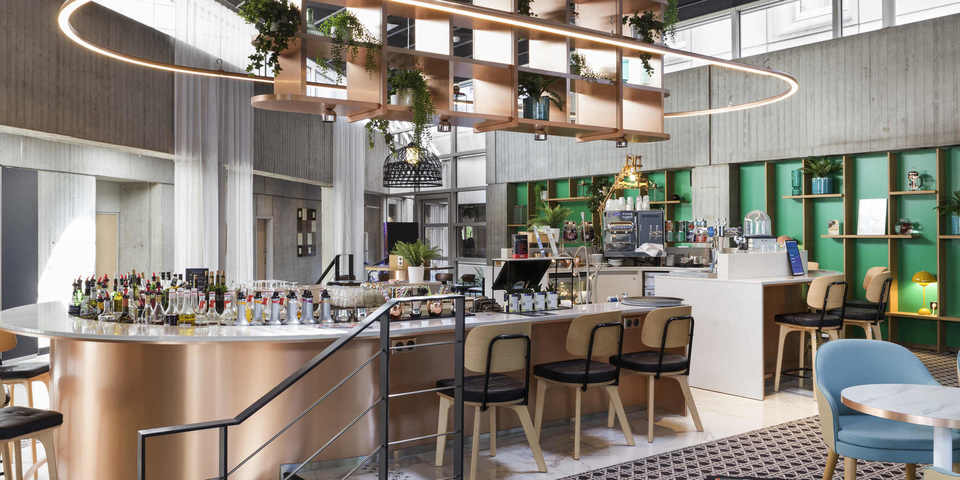restaurant