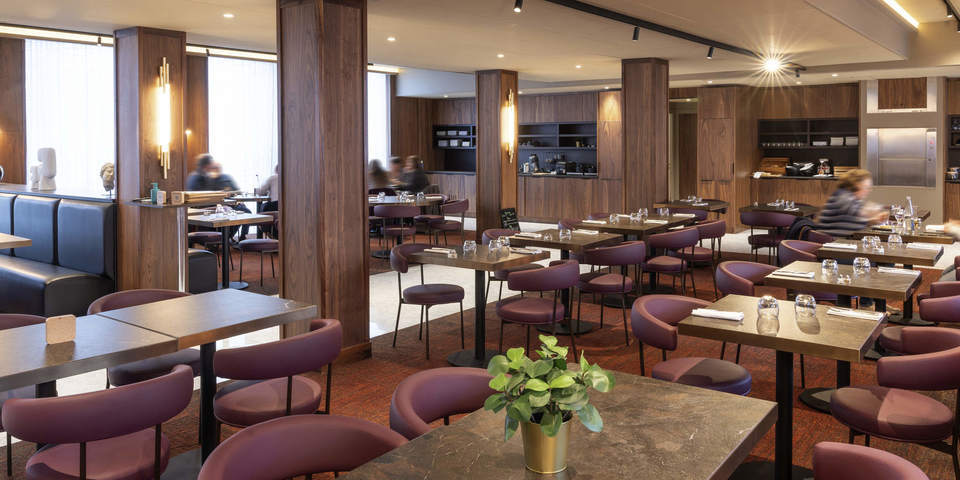 restaurant