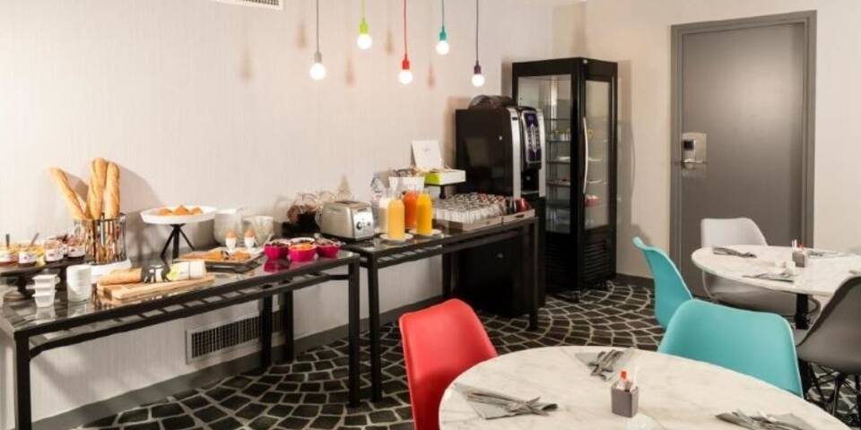 restaurant
