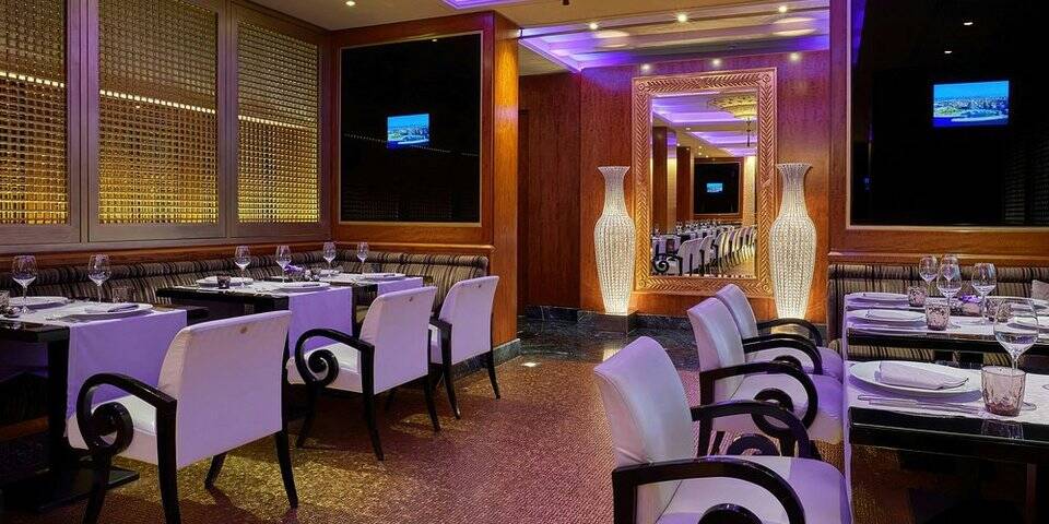 restaurant