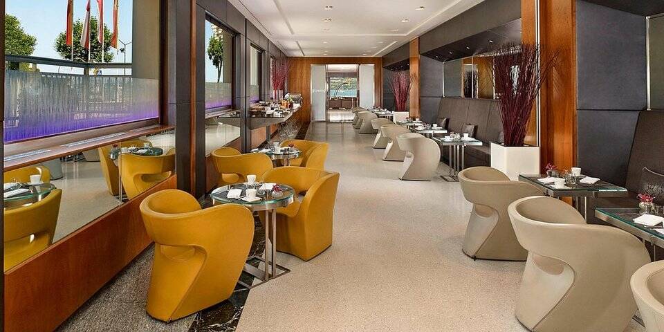restaurant