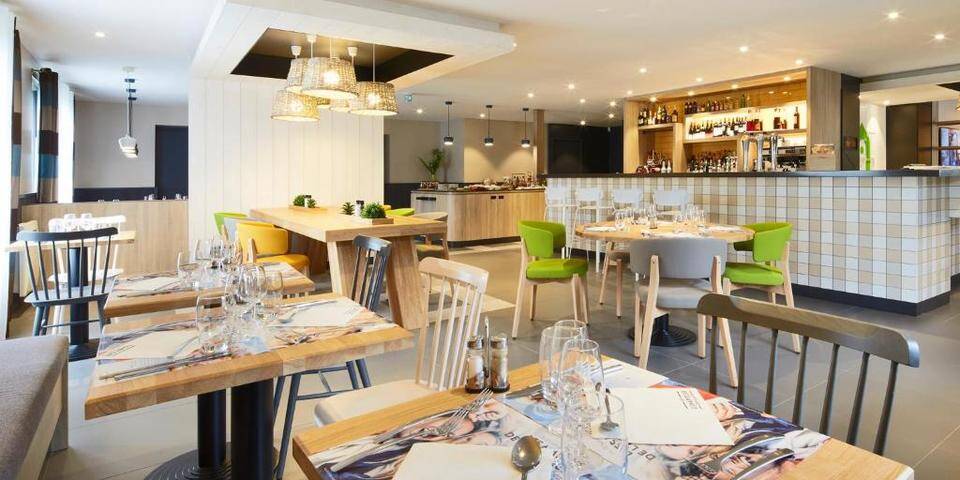 restaurant