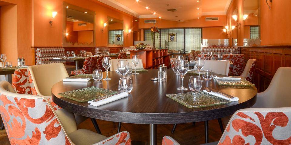restaurant