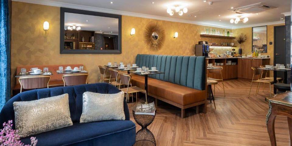 restaurant