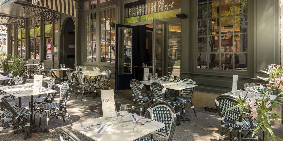 restaurant